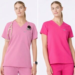 Figs bundle Catarina Women's Short Sleeve Scrub Top Light Pink &Bright Pink XSP